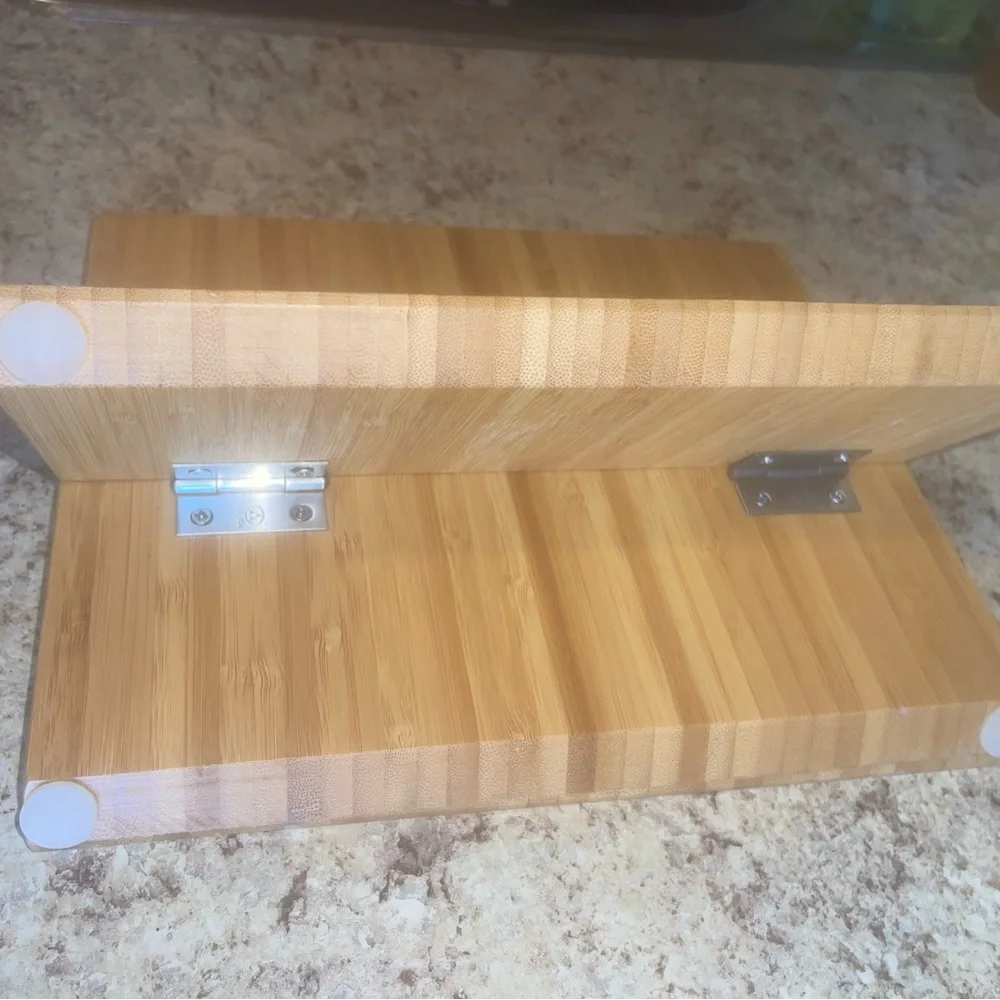 Container store bamboo magnetic knife dock